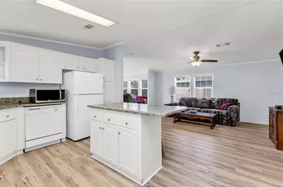 4300 Riverside Drive #106, Punta Gorda, FL 33982 - Photo 7