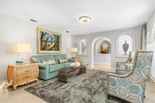 374 Severin Rd SE, Port Charlotte, FL 33952 - Photo 9