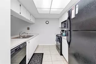 3310 Loveland Blvd, Punta Gorda, FL 33980 - Photo 5