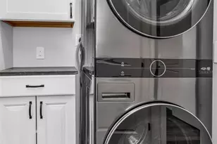 15168 Chamberlain Blvd, Port Charlotte, FL 33953 - Photo 23