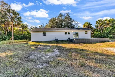 15168 Chamberlain Boulevard, Port Charlotte, FL 33953 - Photo 37