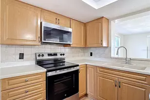 10806 Jason Rd, Port Richey, FL 34668 - Photo 15