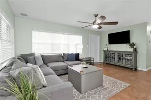 419 E McKenzie St, Punta Gorda, FL 33950 - Photo 9