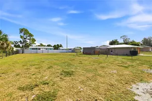 3276 Pinetree St, Port Charlotte, FL 33952 - Photo 29