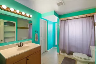 3276 Pinetree St, Port Charlotte, FL 33952 - Photo 21