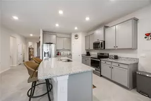 4129 Quiet Rain Ct, Palmetto, FL 34221 - Photo 11