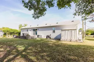 11296 Olive Cir, Punta Gorda, FL 33955 - Photo 27