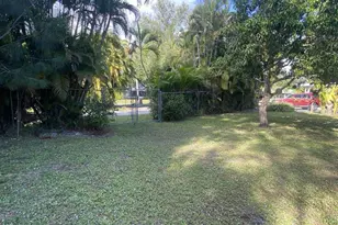 27511 Cleveland Ave, Punta Gorda, FL 33982 - Photo 45