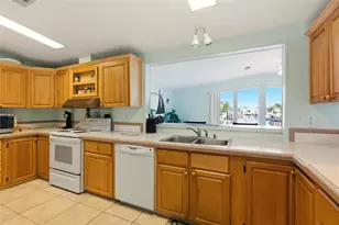 4190 Pelican Pointe Dr, Punta Gorda, FL 33950 - Photo 23