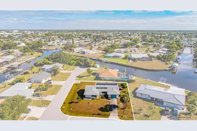 199 Carlisle Avenue NW, Port Charlotte, FL 33952 - Photo 23