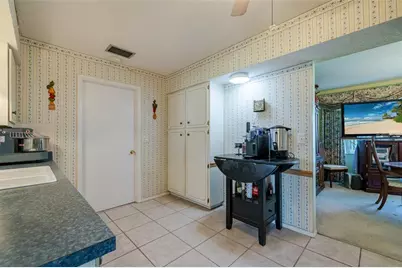 199 Carlisle Avenue NW, Port Charlotte, FL 33952 - Photo 11