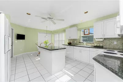 229 Islamorada Boulevard, Punta Gorda, FL 33955 - Photo 17