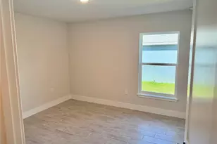 9227 Newnan Cir, Port Charlotte, FL 33981 - Photo 15