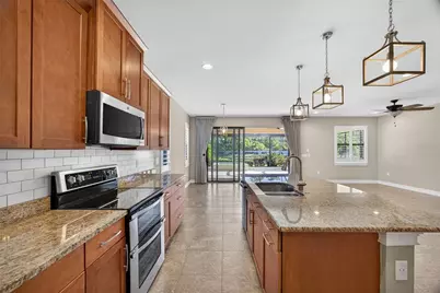 1048 Bradberry Drive, Nokomis, FL 34275 - Photo 13