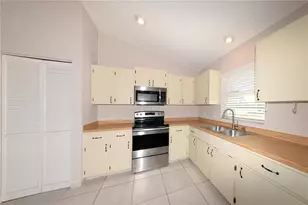 17207 Seashore Ave, Port Charlotte, FL 33948 - Photo 9