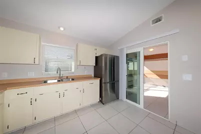 17207 Seashore Avenue, Port Charlotte, FL 33948 - Photo 11