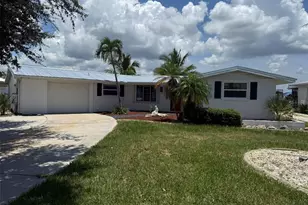 138 Leland St SE, Port Charlotte, FL 33952 - Photo 1