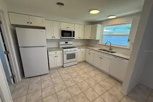 138 Leland St SE, Port Charlotte, FL 33952 - Photo 9