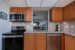 1001 Benjamin Franklin Dr, Sarasota, FL 34236 - Photo 29