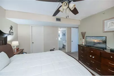 1001 Benjamin Franklin Drive #406, Sarasota, FL 34236 - Photo 47