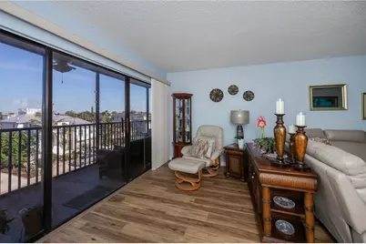 1001 Benjamin Franklin Drive #406, Sarasota, FL 34236 - Photo 15