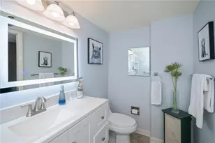 1001 Benjamin Franklin Dr, Sarasota, FL 34236 - Photo 51