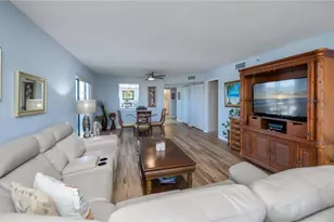 1001 Benjamin Franklin Dr, Sarasota, FL 34236 - Photo 17