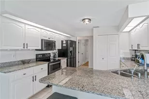 15890 Viscount Cir, Port Charlotte, FL 33981 - Photo 23