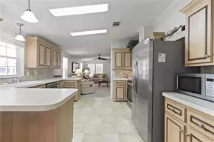 2100 Kings Hwy, Port Charlotte, FL 33980 - Photo 7