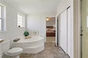 2100 Kings Hwy, Port Charlotte, FL 33980 - Photo 27