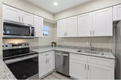 22375 Edgewater Drive #124, Punta Gorda, FL 33980 - Photo 3