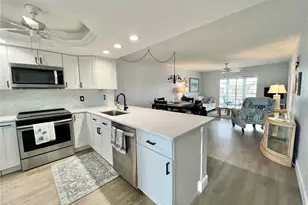 12274 SW Egret Cir, Lake Suzy, FL 34269 - Photo 5