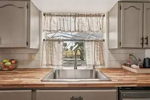 2356 Conway Blvd, Port Charlotte, FL 33952 - Photo 9