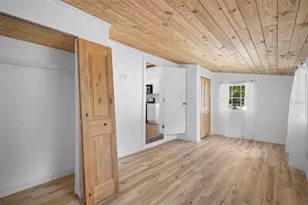 2210 Dixie Ave, Punta Gorda, FL 33950 - Photo 15