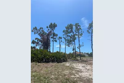 11 Medalist Way, Rotonda West, FL 33947 - Photo 1