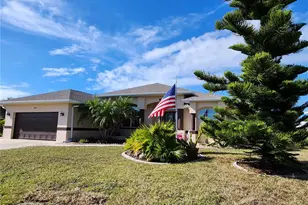 193 W Pine Valley Ln, Rotonda West, FL 33947 - Photo 3