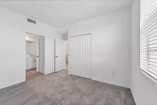 12240 Wellen Golf St, Venice, FL 34293 - Photo 21