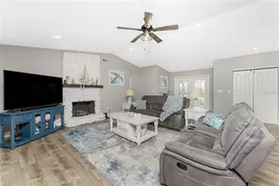 128 Sinclair St SE, Port Charlotte, FL 33952 - Photo 13