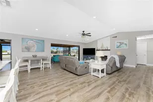 128 Sinclair St SE, Port Charlotte, FL 33952 - Photo 11