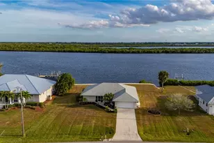 3672 Peace River Dr, Punta Gorda, FL 33983 - Photo 47