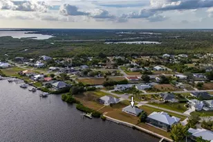 3672 Peace River Dr, Punta Gorda, FL 33983 - Photo 55