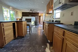 15325 Mapletree Dr, Punta Gorda, FL 33955 - Photo 9