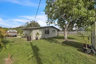 1437 Coral Ridge Dr, Punta Gorda, FL 33950 - Photo 27