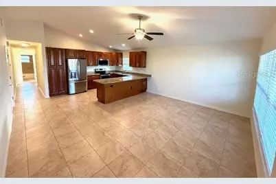 305 E Grace Street, Punta Gorda, FL 33950 - Photo 3