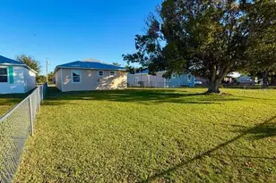 305 E Grace St, Punta Gorda, FL 33950 - Photo 13