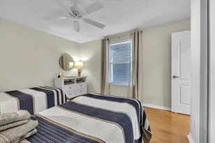 9601 Castle Point Dr, Sarasota, FL 34238 - Photo 25