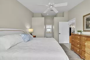 9601 Castle Point Dr, Sarasota, FL 34238 - Photo 21