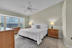 9601 Castle Point Dr, Sarasota, FL 34238 - Photo 19