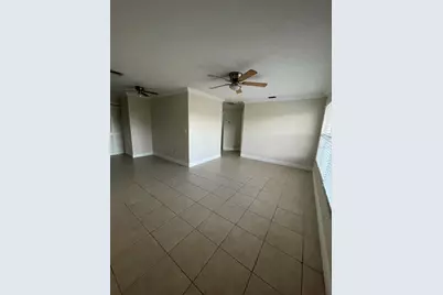 21150 Gertrude Avenue #O4, Port Charlotte, FL 33952 - Photo 3