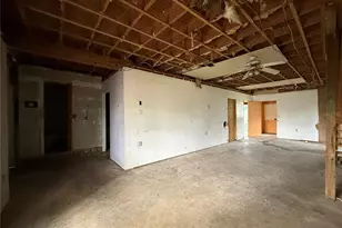 2027 Midnight St, Port Charlotte, FL 33948 - Photo 25